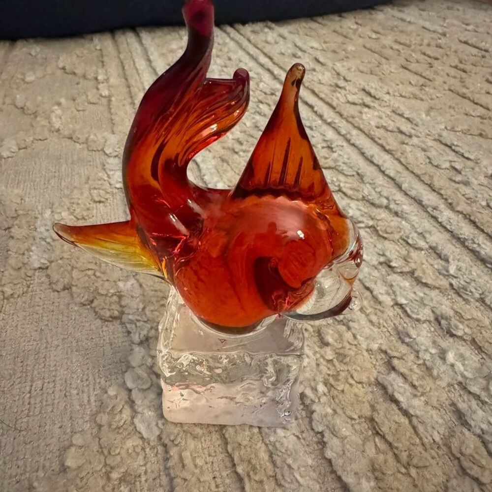 Vintage Hand Blown Art Glass Angelfish Red Orange Clear MCM Fish Figurine